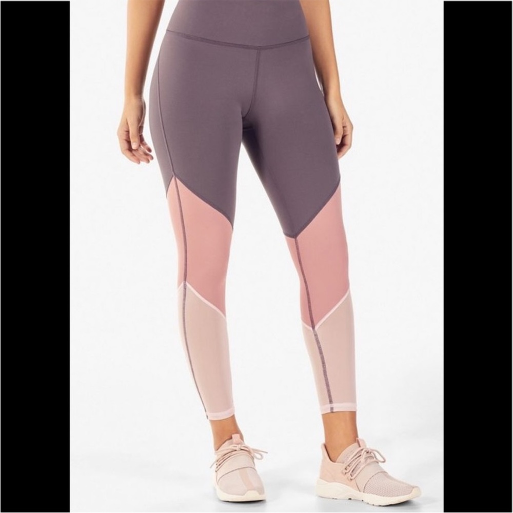 Fabletics Zone High Waisted 7/8 Leggings XS Powerhold Shadow Rosebloom Petal